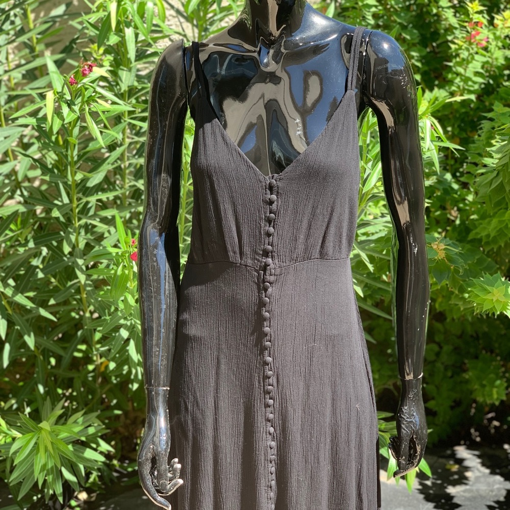 Black courting spaghetti strap Midi dress